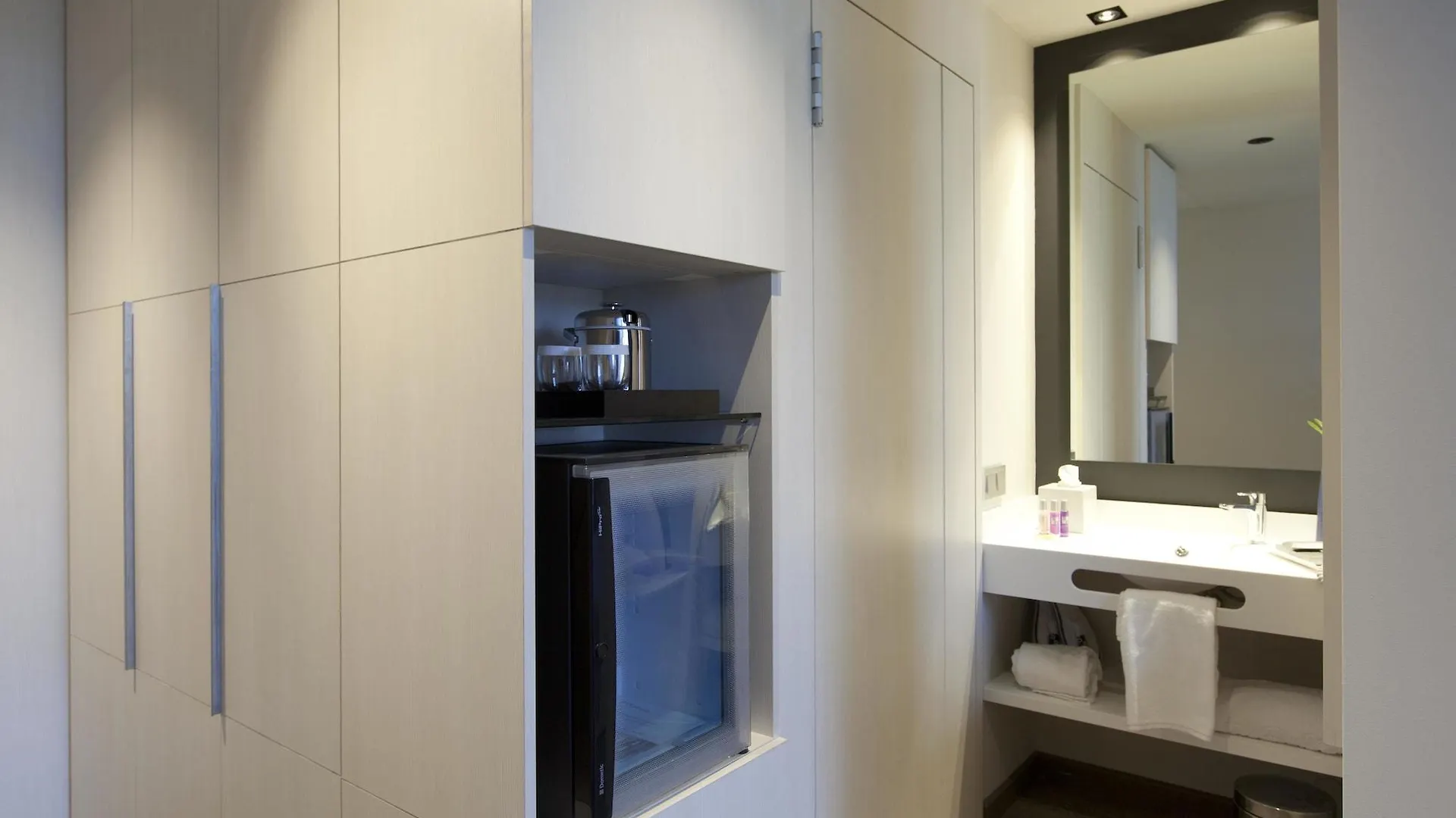 Hotel Sb Plaza Europa L'Hospitalet de Llobregat Spanyolország