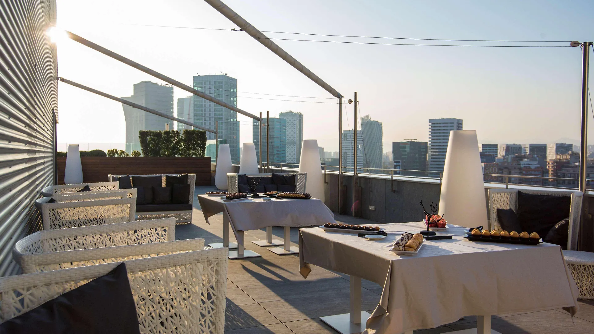 Hotel Sb Plaza Europa L'Hospitalet de Llobregat 4*,
