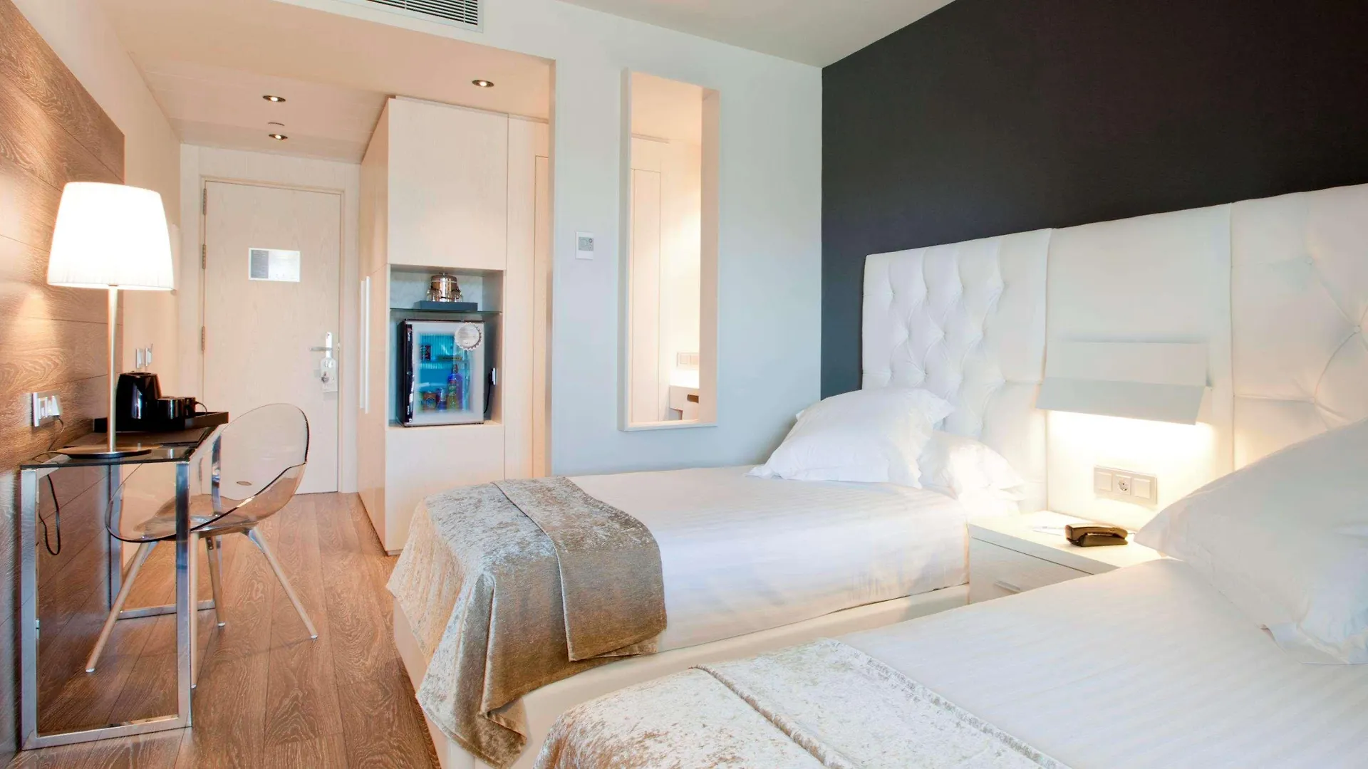 ****  Hotel Sb Plaza Europa L'Hospitalet de Llobregat Spain